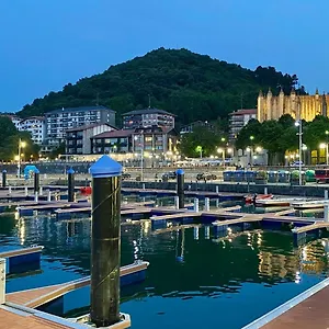 Сasa de vacaciones Urdaibai Etxea, Ea